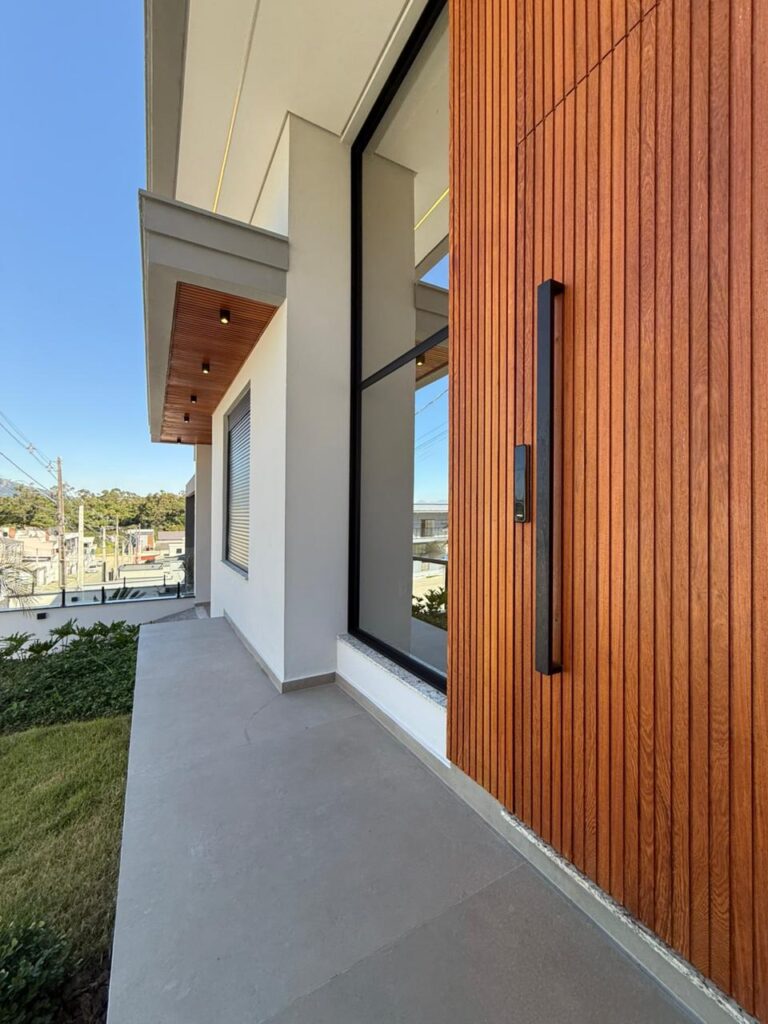 Foto 4 de Casa com espaço de porão versátil
