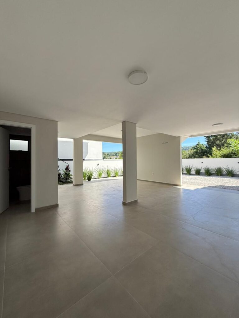 Foto 6 de Casa com espaço de porão versátil