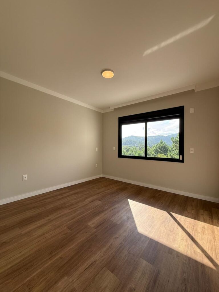 Foto 18 de Casa com espaço de porão versátil