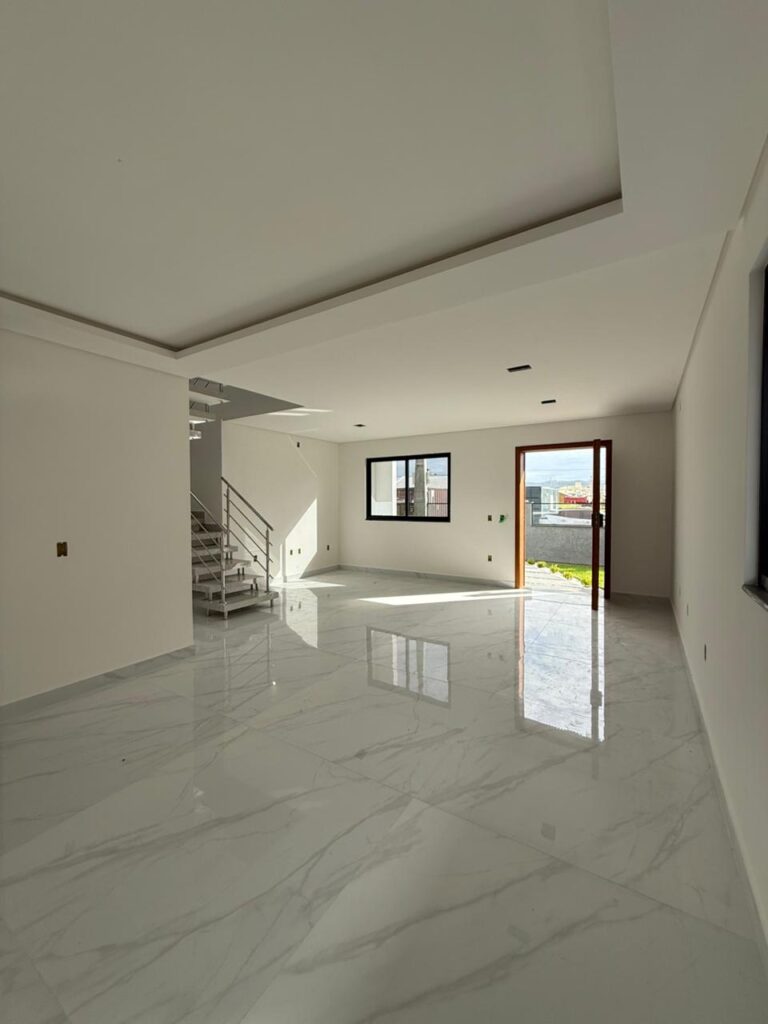 Foto 8 de CASA COM MUITO ESPAÇO DE TERRENO