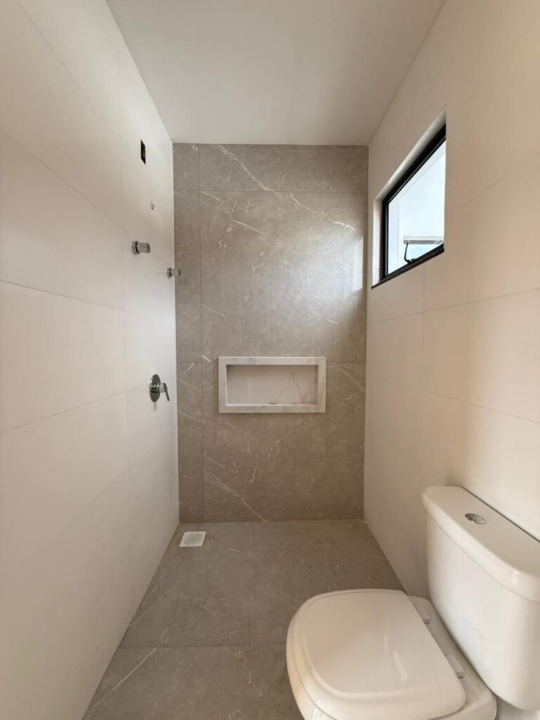 Foto 13 de CASA COM MUITO ESPAÇO DE TERRENO