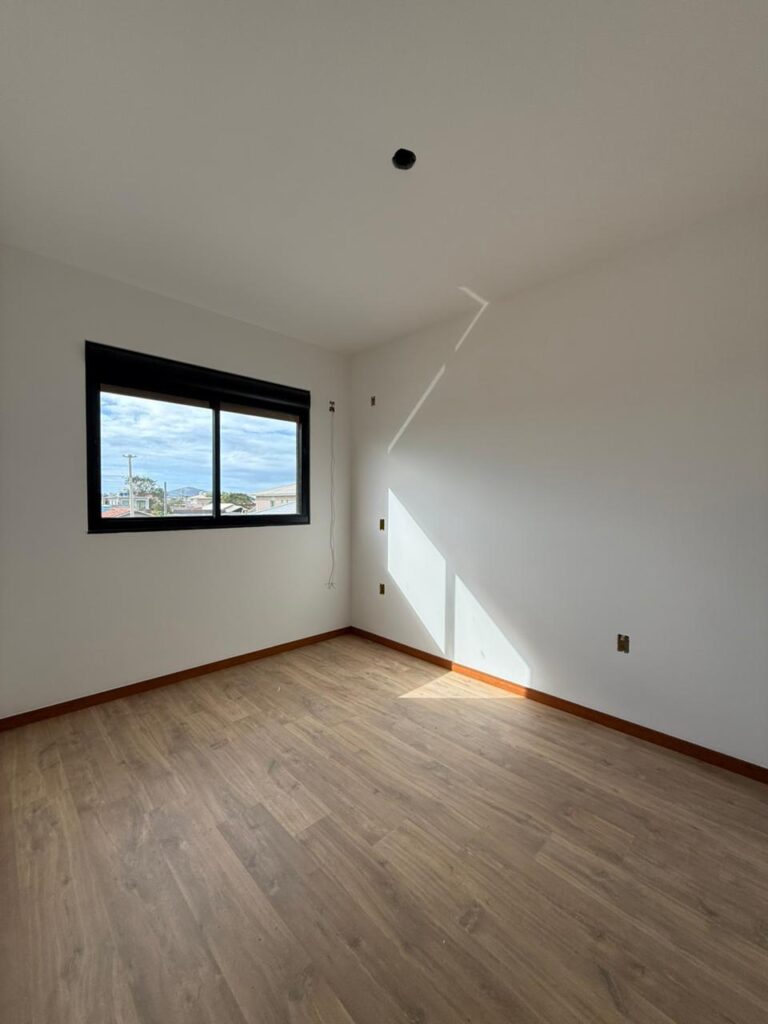Foto 14 de CASA COM MUITO ESPAÇO DE TERRENO