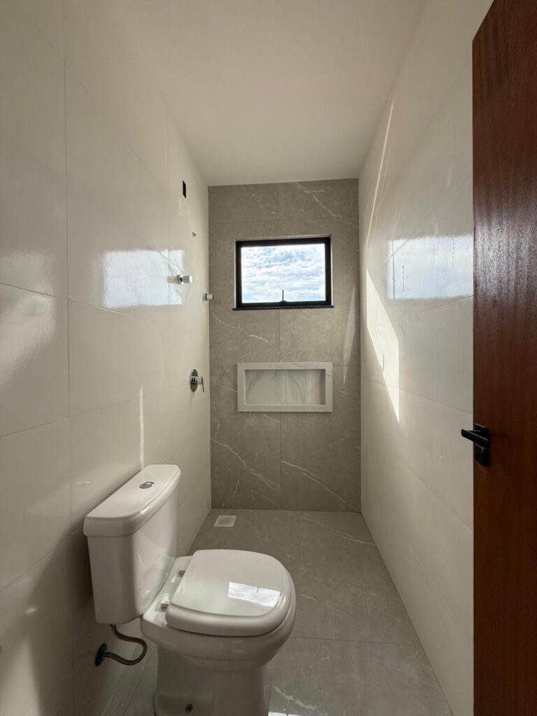 Foto 16 de CASA COM MUITO ESPAÇO DE TERRENO