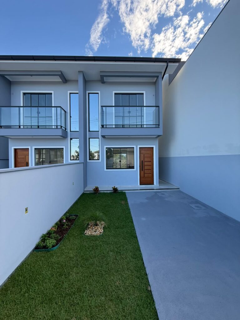 Foto 2 de SOBRADO COM ESPAÇO DE PORÃO