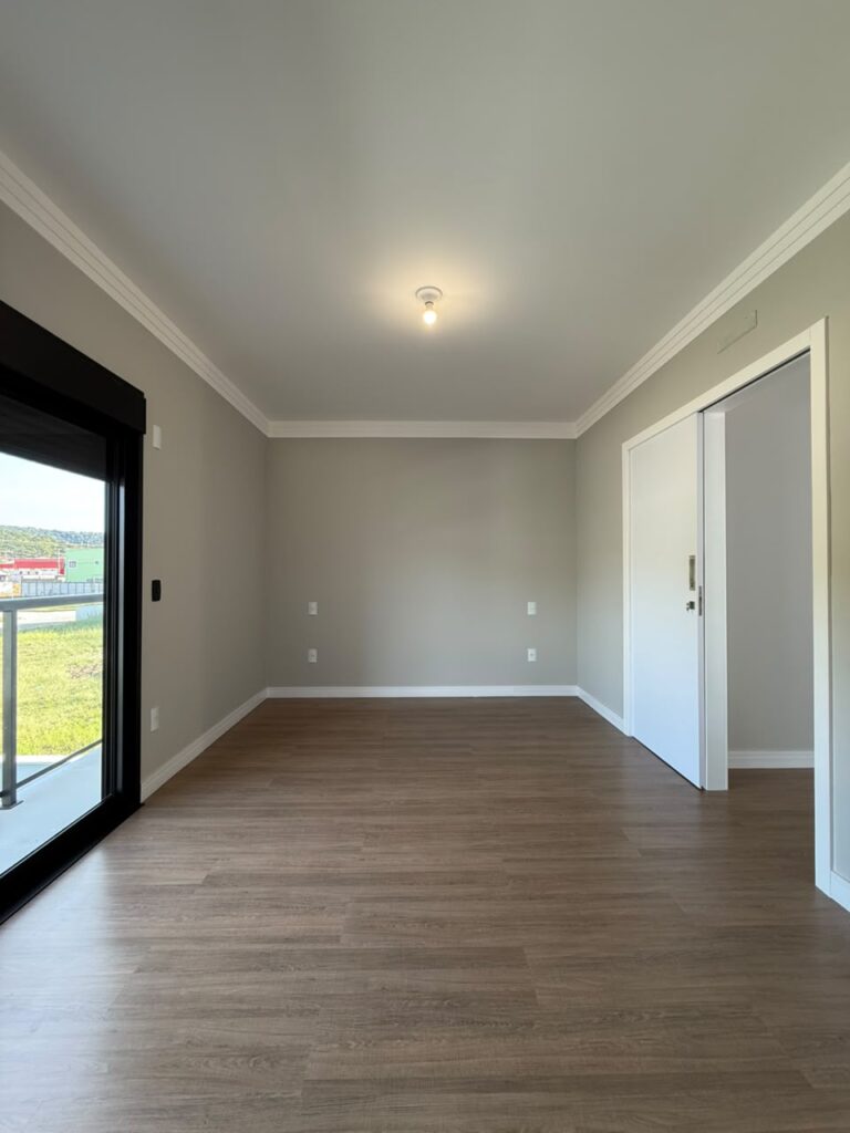 Foto 15 de CASA COM ESCRITÓRIO PRIVATIVO