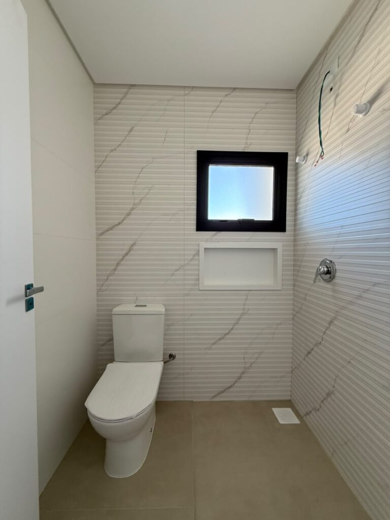 Foto 19 de CASA COM ESCRITÓRIO PRIVATIVO