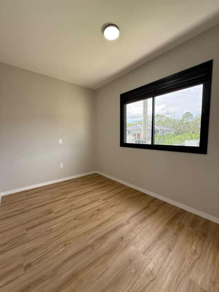 Foto 19 de CASA COM ÓTIMO ESPAÇO DE TERRENO