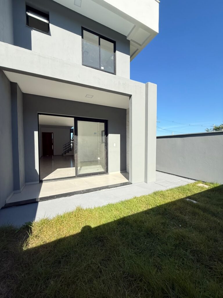 Foto 8 de SOBRADO MODERNO COM 02 SUÍTES