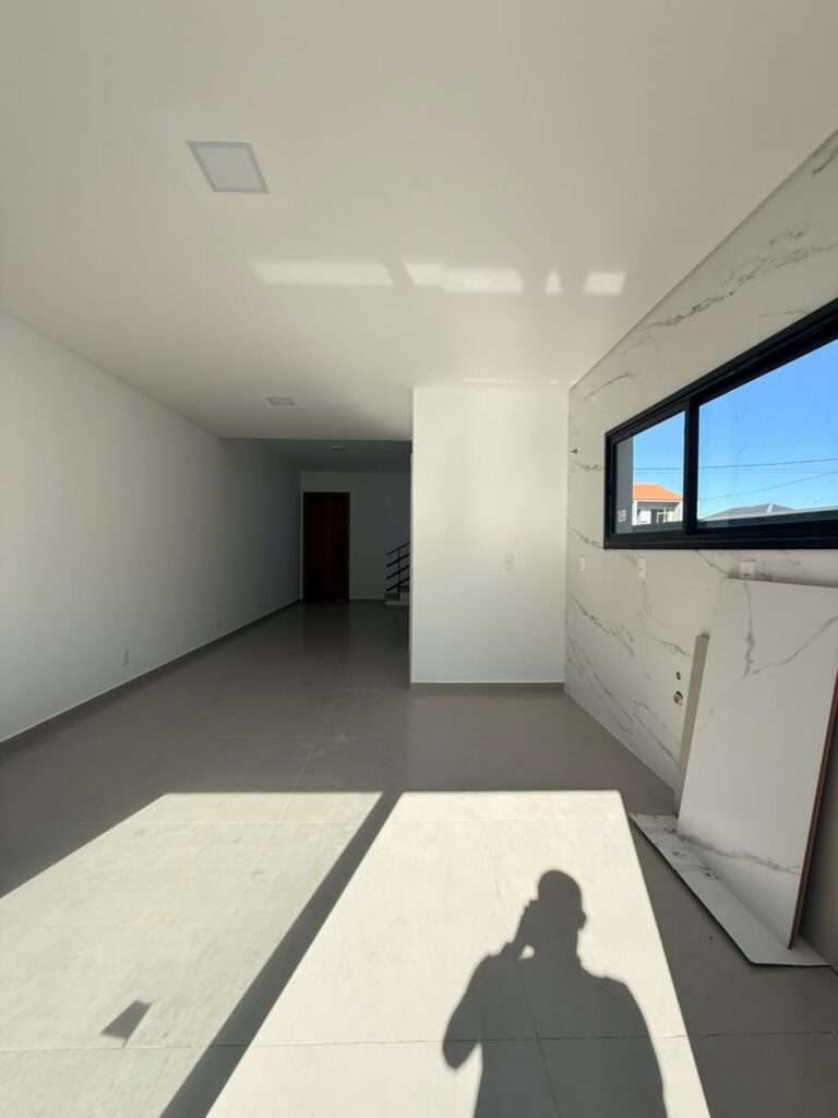 Foto 10 de SOBRADO MODERNO COM 02 SUÍTES