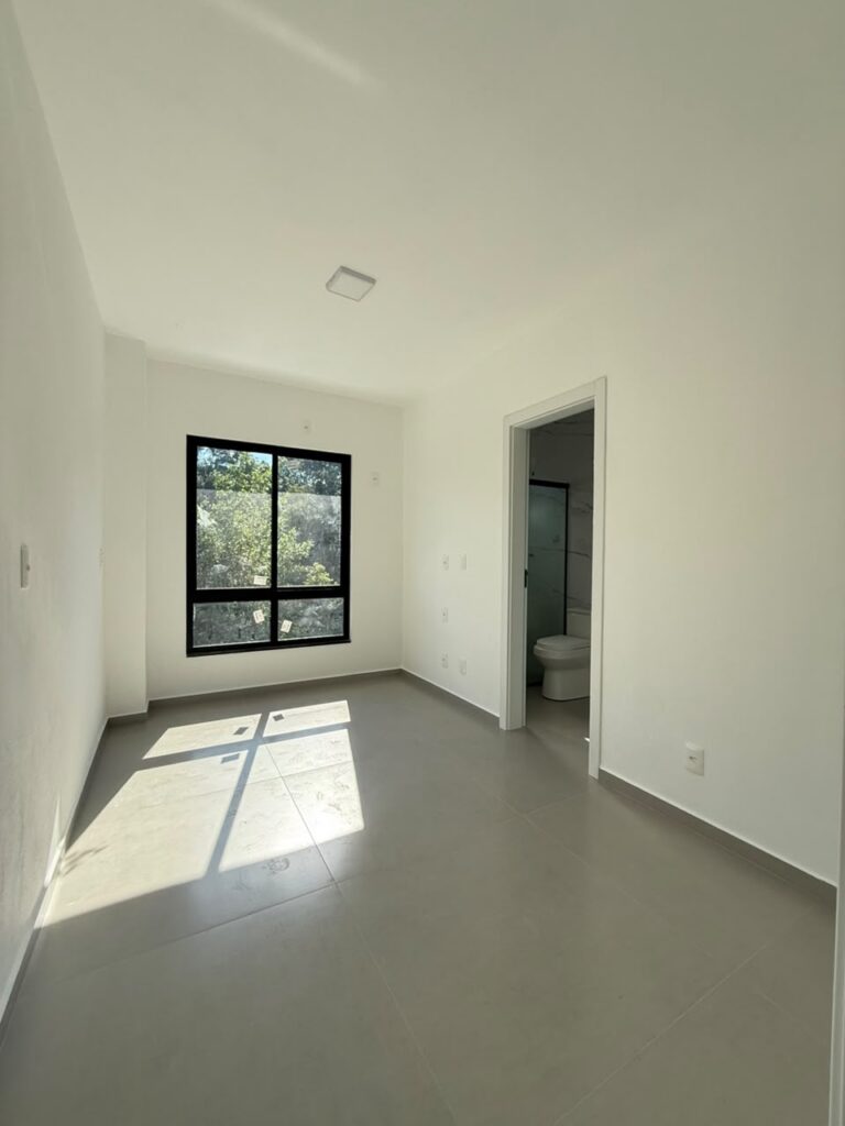 Foto 16 de SOBRADO MODERNO COM 02 SUÍTES