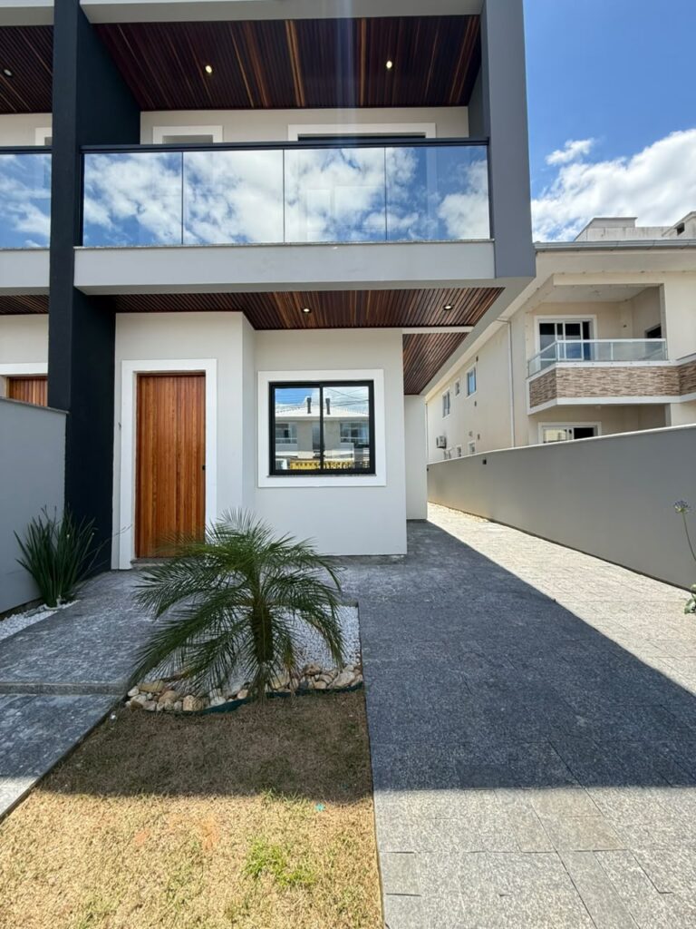 Foto 2 de COM ESPAÇO GOURMET, AMPLO TERRENO & UM ALTO PADRÃO DE ACABAMENTO
