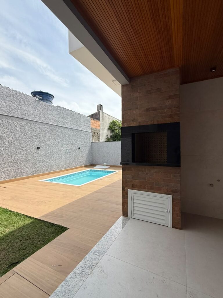 Foto 4 de CASA COM PISCNA