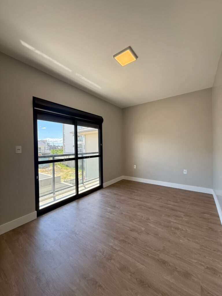 Foto 20 de COM ESPAÇO GOURMET, AMPLO TERRENO & UM ALTO PADRÃO DE ACABAMENTO